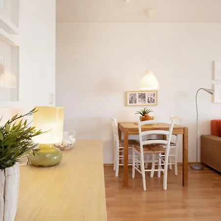 Apartment Kaiserhof 42-44 Duenenrose *