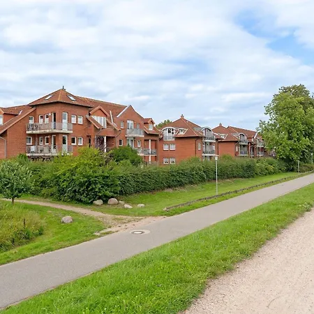 Kaiserhof 42-44 Duenenrose *