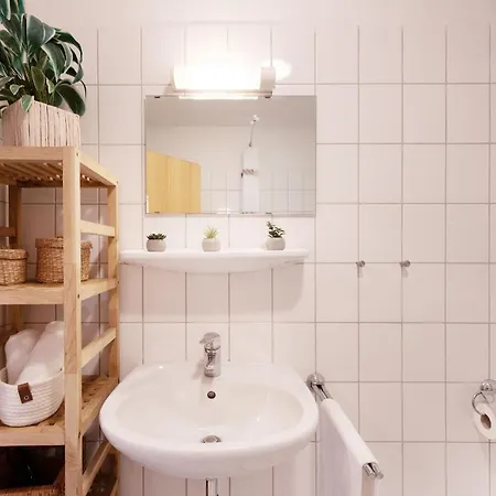 Kaiserhof 42-44 Duenenrose