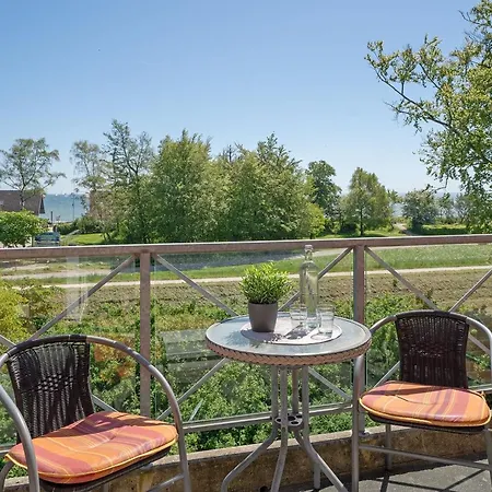 Kaiserhof 42-44 Duenenrose Apartment