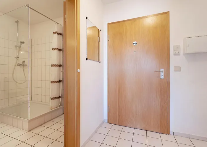 Kaiserhof 42-44 Duenenrose