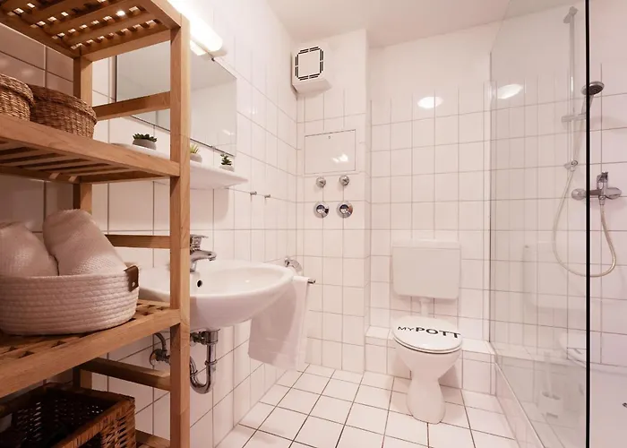 Daire Kaiserhof 42-44 Duenenrose *